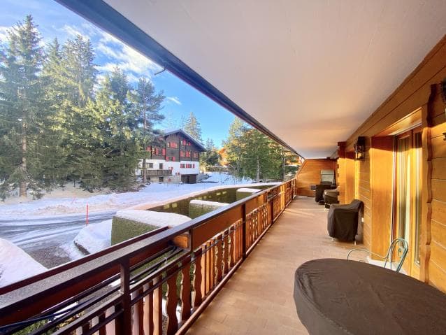 1749 – Appartement 5.5 pièces – 7700 CHF – 260 m²