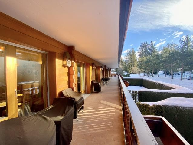 1749 – Appartement 5.5 pièces – 7700 CHF – 260 m²