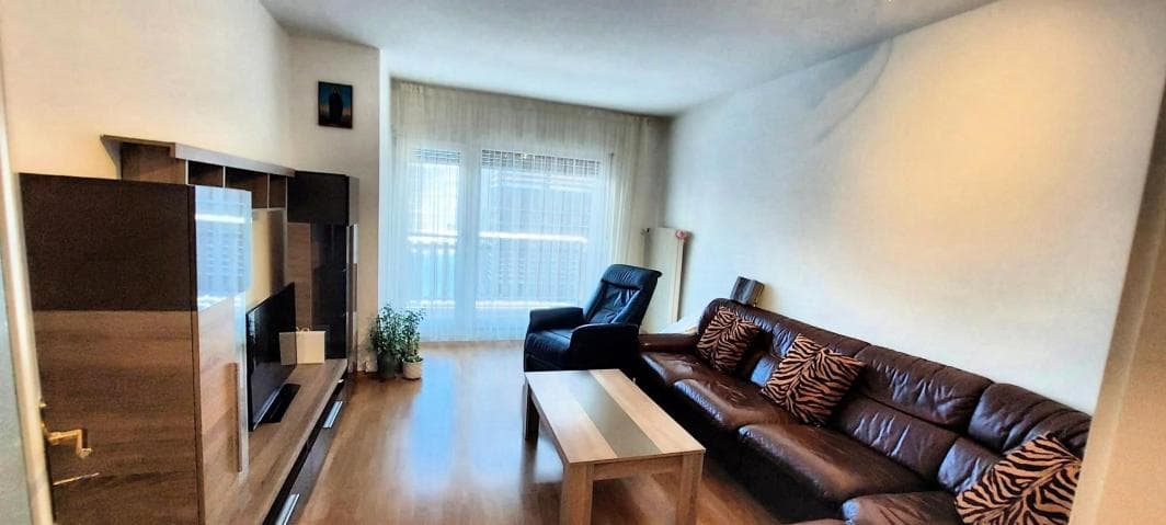 669 – Appartement 2 pièces – 550000 CHF – 71 m²