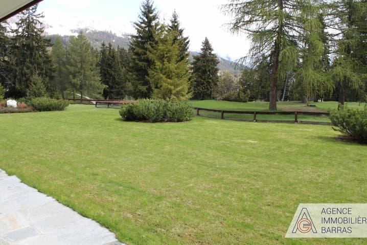 711 – Appartement 6 pièces – 3950000 – CHF 167 m²