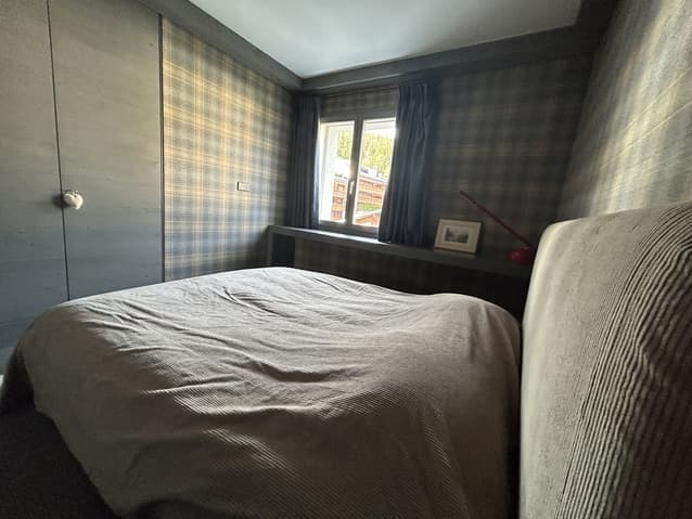 1725 – Appartement 4 pièces –  2450 CHF –