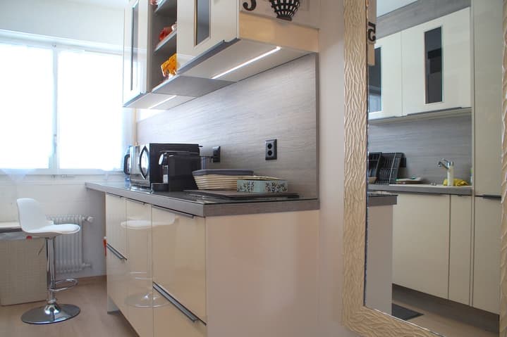431 – Appartement 4 pièces – 3500 CHF – 120 m²
