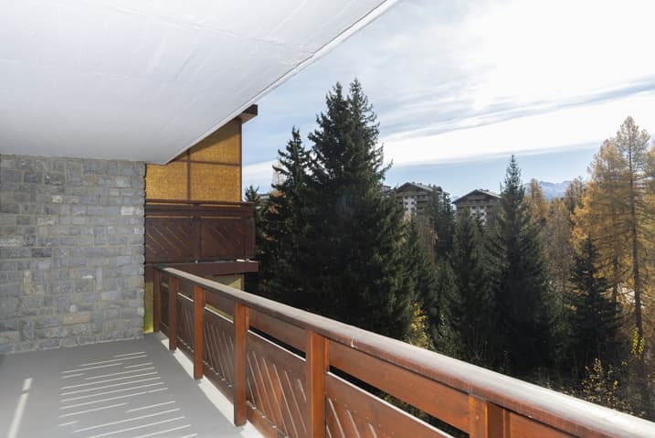 446 – Appartement 4 pièces – 2450CHF