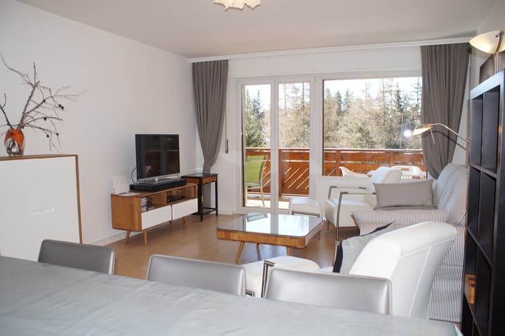 452 – Appartement 4 pièces – 2450CHF 114m²