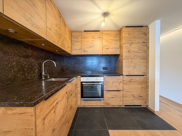 707 – Appartement 4.5 pièces – 2450000 CHF – 160 m²