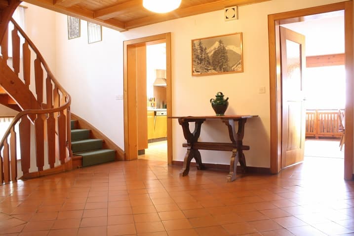 459 – Maison 8 pièces – 6090 CHF