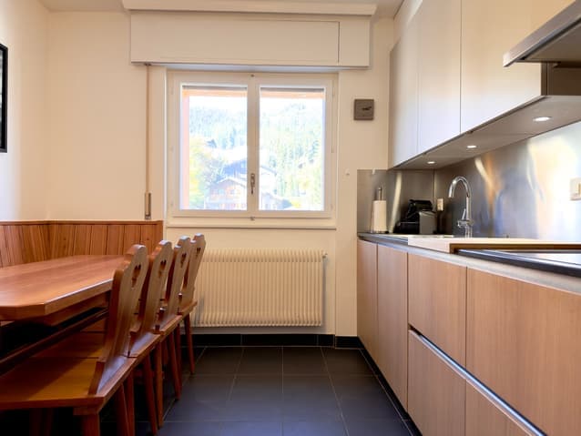 453 – Appartement 5 pièces – 2450 CHF