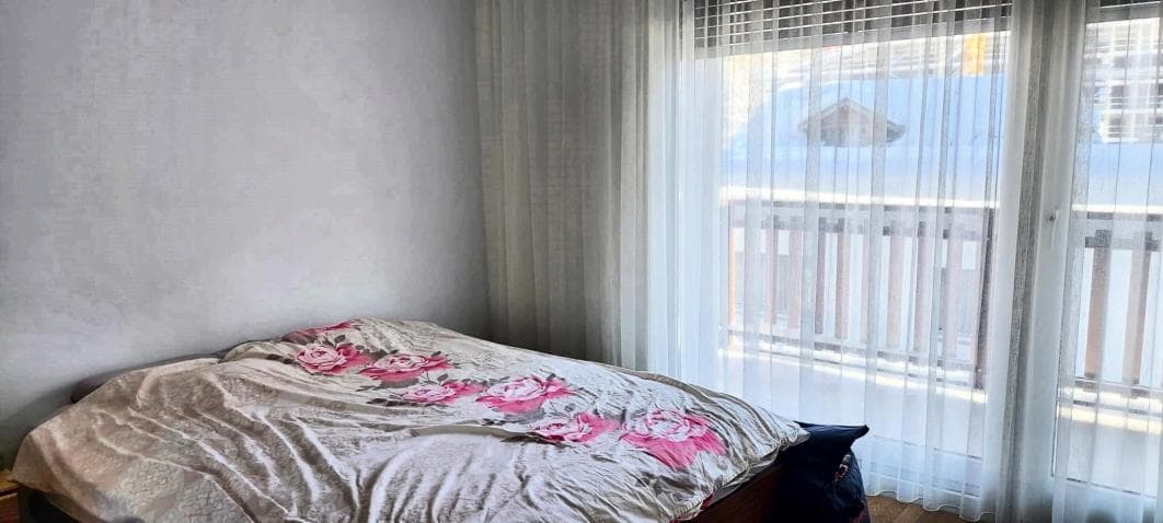 669 – Appartement 2 pièces – 550000 CHF – 71 m²