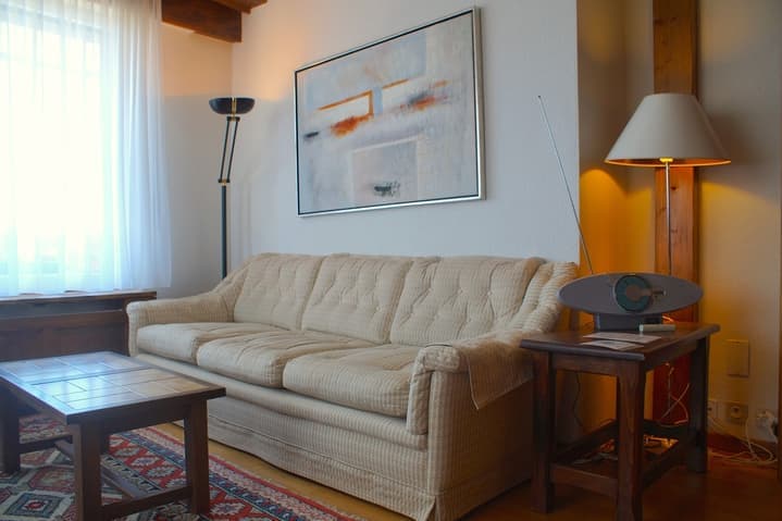 425 – Appartement 4 pièces – 2100 CHF