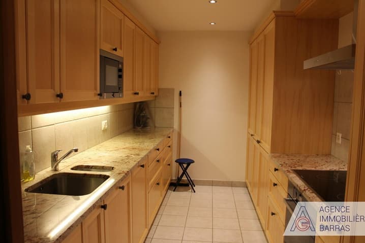 711 – Appartement 6 pièces – 3950000 – CHF 167 m²