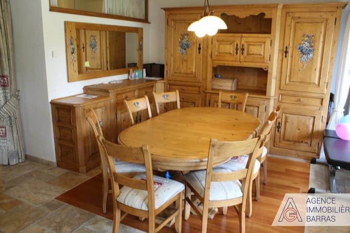 711 – Appartement 6 pièces – 3950000 – CHF 167 m²