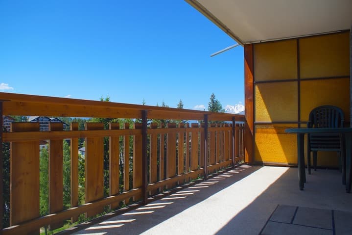 425 – Appartement 4 pièces – 2100 CHF