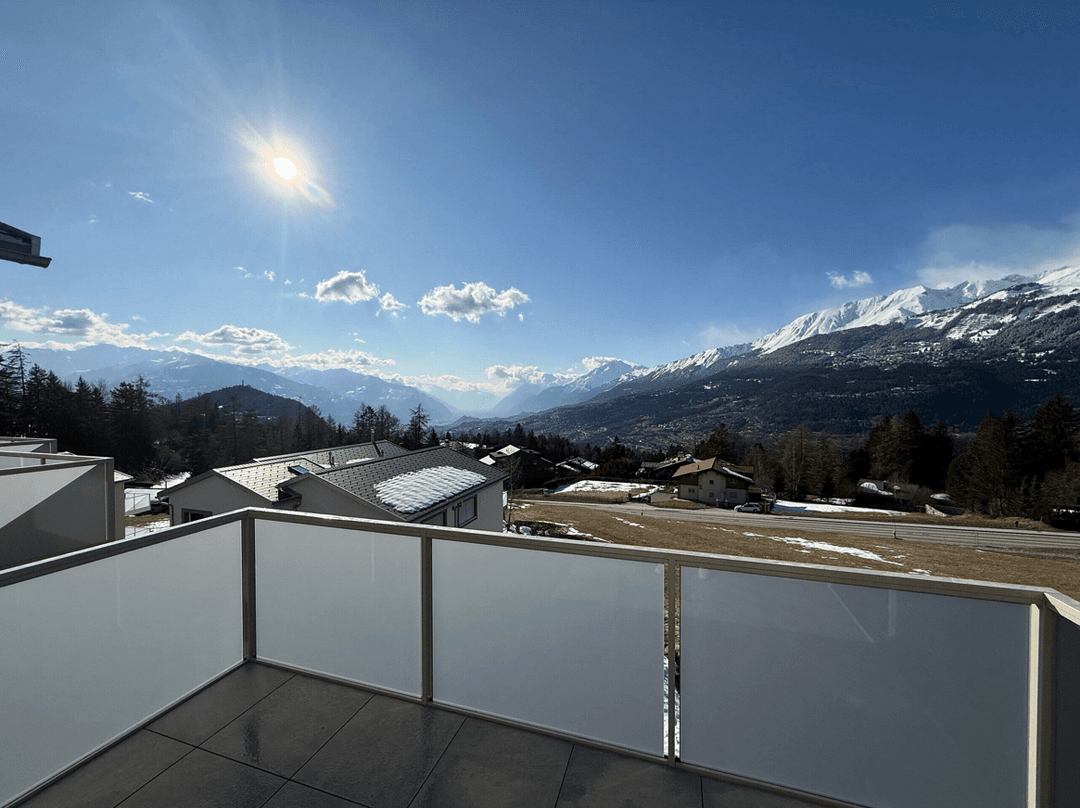 739 – Appartement 3.5 pièces – 770000CHF – 97m²