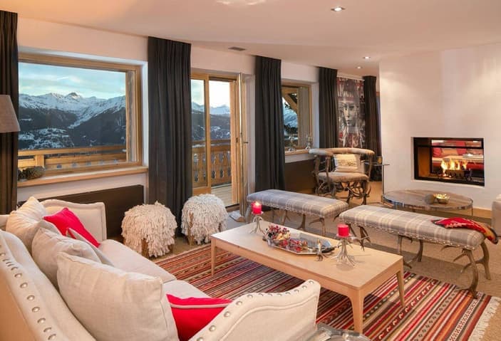 489 – Maison 10 pièces – 8400CHF – 300m²