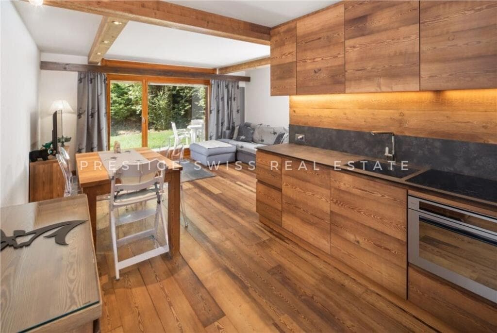 812 – Appartement 3 pièces – 715000CHF – 65m²