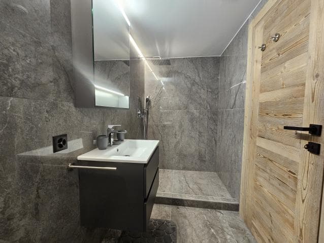 556 – Appartement 3.5 pièces – 2180CHF