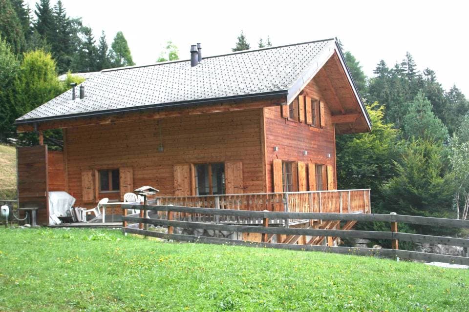796 – Maison 6.5 pièces – 2200000 CHF – 250 m²