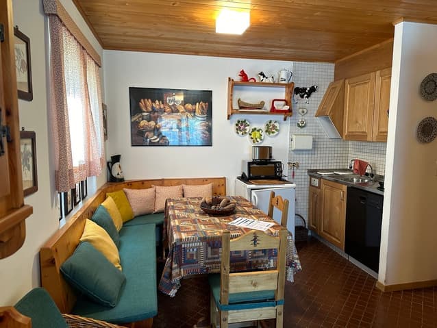 558 – Appartement  – 3pièces  – 1650CHF – 50m²