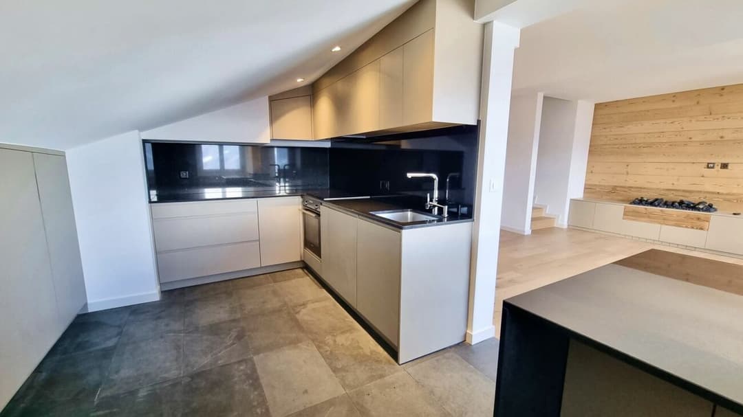 777 – Appartement 4.5 pièces – 1190000 CHF – 100 m²