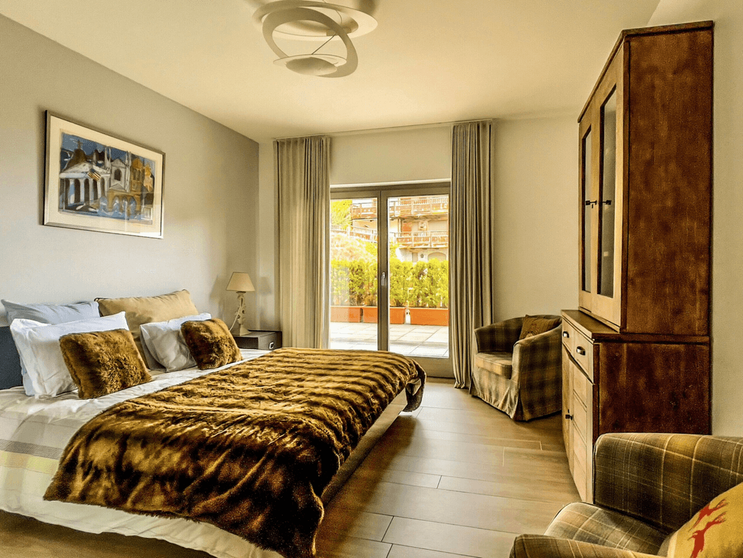 821 – Appartement 4.5 pièces – 2540000CHF – 201 m²