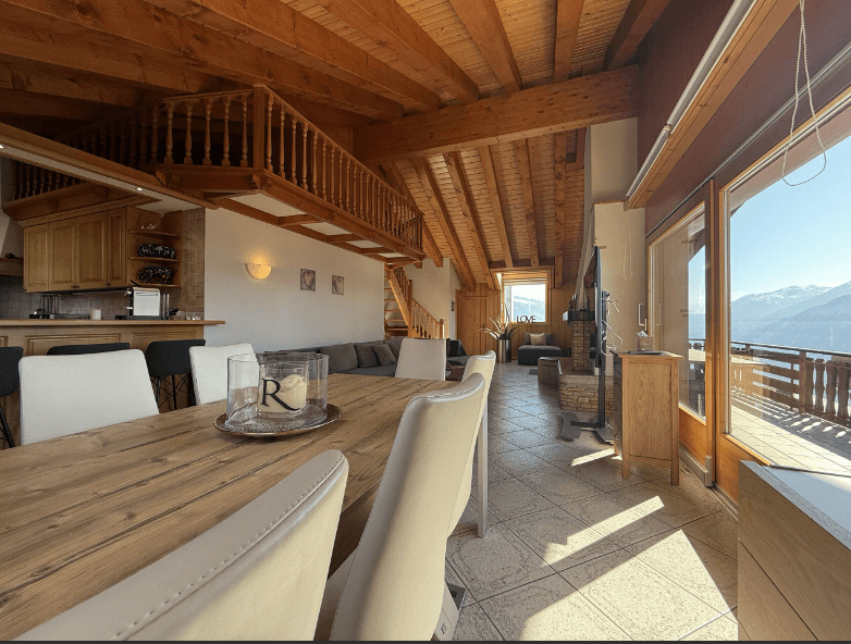 864 – Appartement 3,5 pièces – 1350000CHF – 102m²