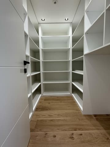 841 – Appartement – 5.5 pièces  3200000CHF  – 230m²