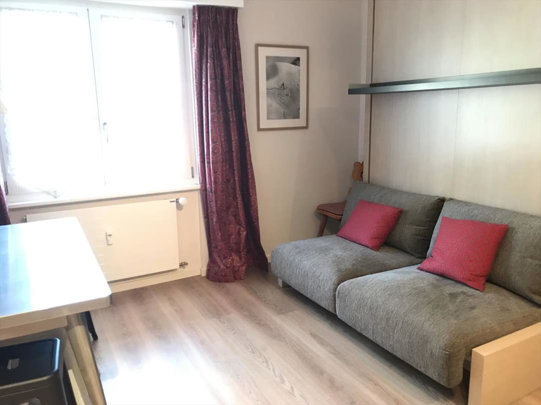 616 – Appartement 2.5 pièces – 1100 CHF