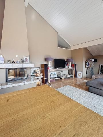 876 – Appartement 5.5 pièces – 135 m²