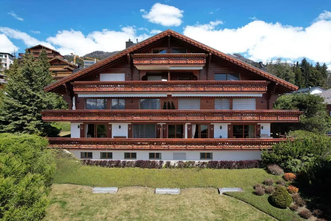 883 – Appartement 4.5 pièces – 4380000CHF – 174m²