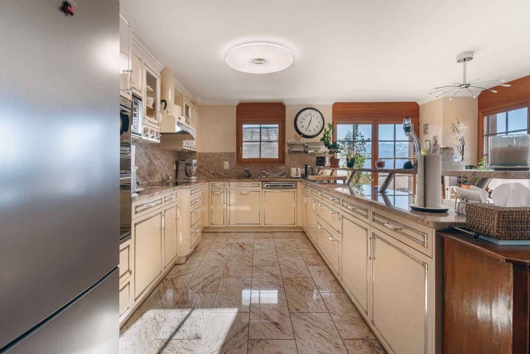 850 – Appartement 6.5 pièces – 3450000CHF – 327m²