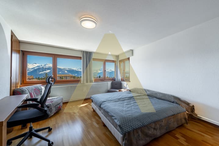 866 – Appartement – 5.5pièces – 3730000CHF – 190m²