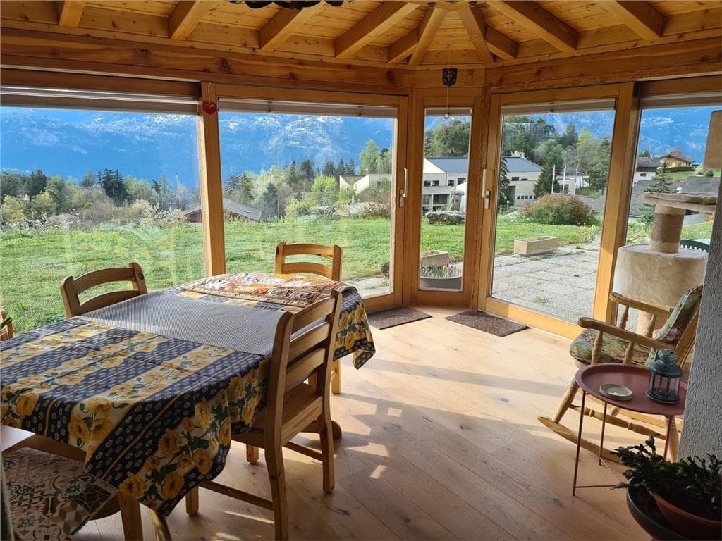 878 -Maison -6pièces –  1950000CHF