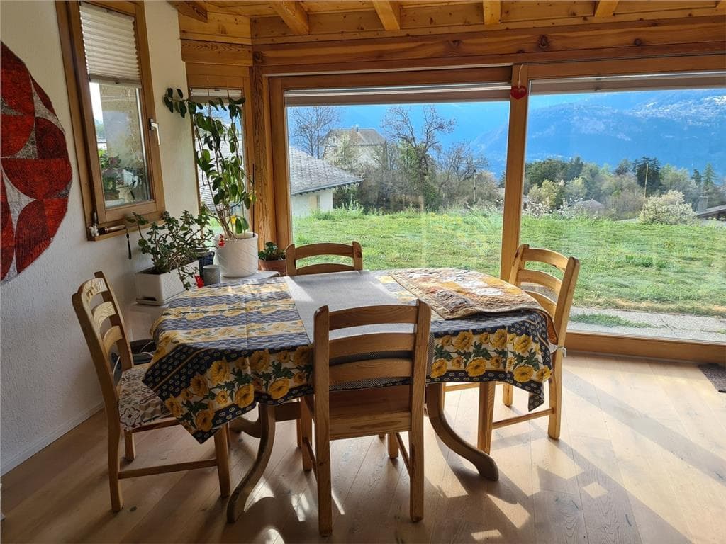 878 -Maison -6pièces –  1950000CHF