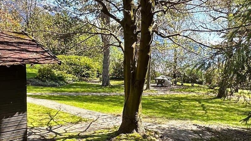 881 – Maison – 3990000CHF – 712m²