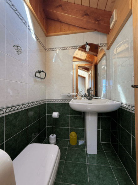 864 – Appartement 3,5 pièces – 1350000CHF – 102m²