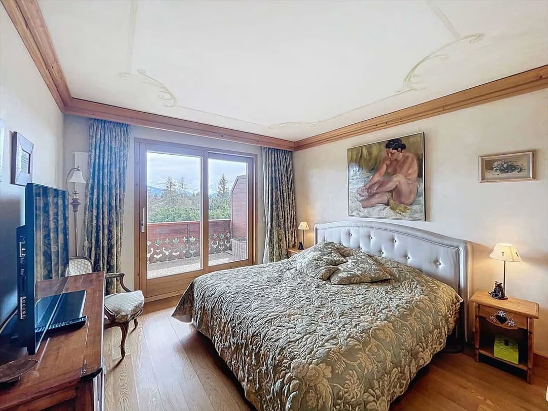 883 – Appartement 4.5 pièces – 4380000CHF – 174m²