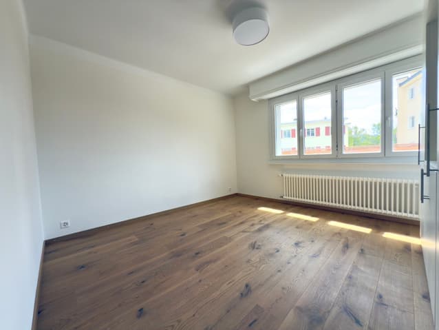 651 – Appartement – 3.5pièces  – 2400CHF – 74m²