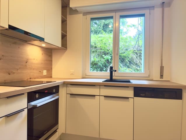 651 – Appartement – 3.5pièces  – 2400CHF – 74m²