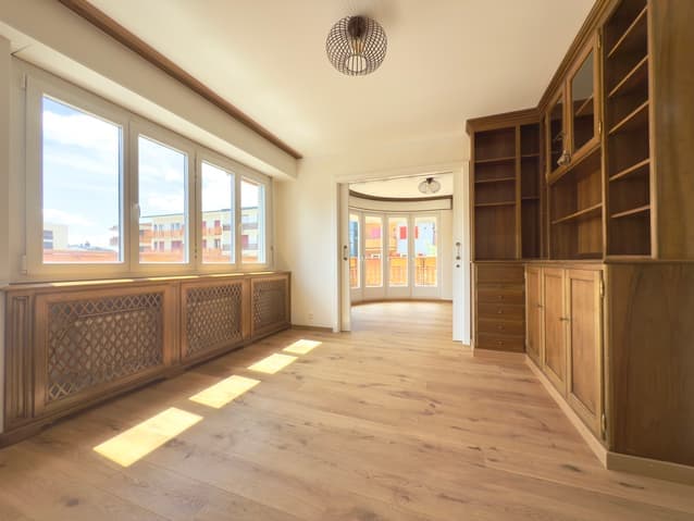 651 – Appartement – 3.5pièces  – 2400CHF – 74m²