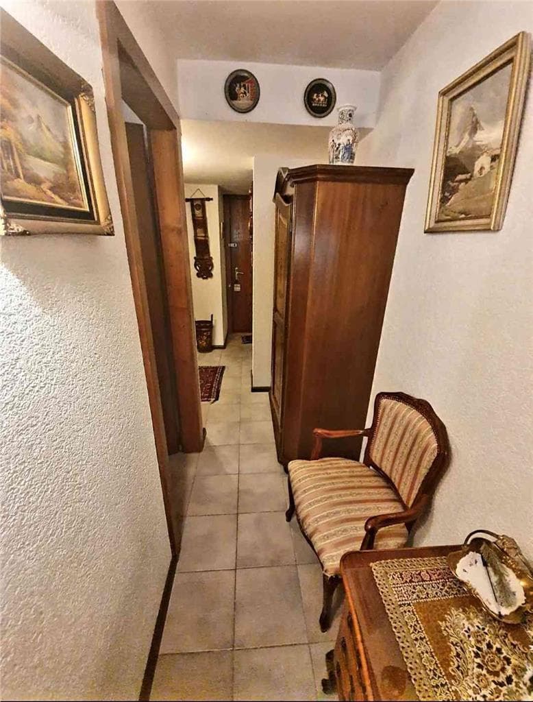 898 – Appartement 1.5 pièces – 385000CHF  – 40m²