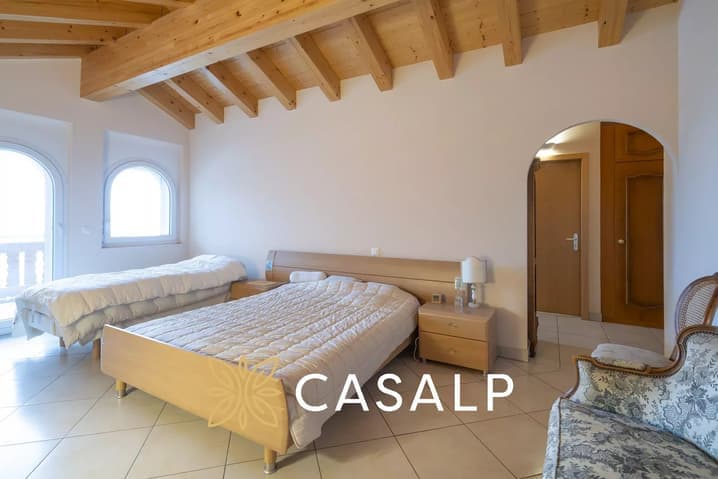 923 – Maison 11 pièces – 5950000 CHF – 515 m²