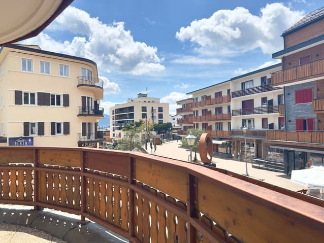 651 – Appartement – 3.5pièces  – 2400CHF – 74m²