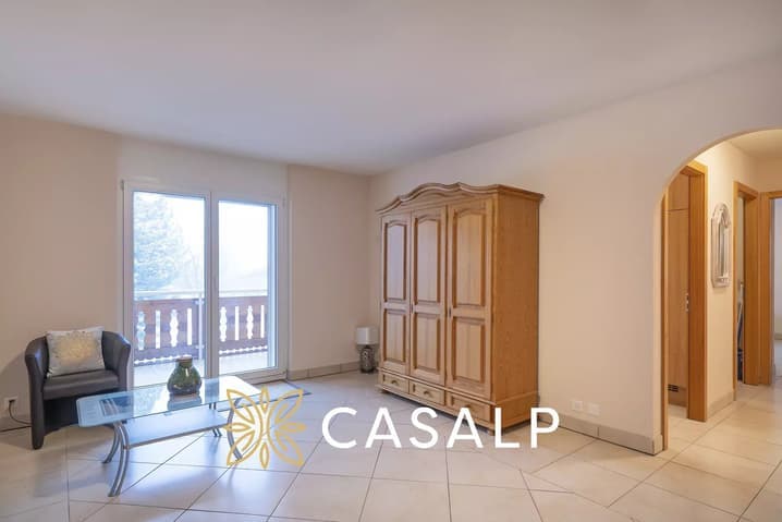 923 – Maison 11 pièces – 5950000 CHF – 515 m²