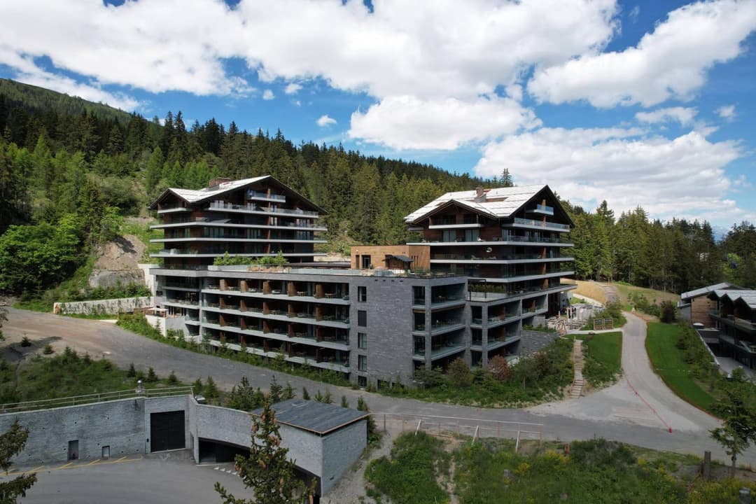 1060 – Appartement 5 pièces – 7100000CHF – 218 m²