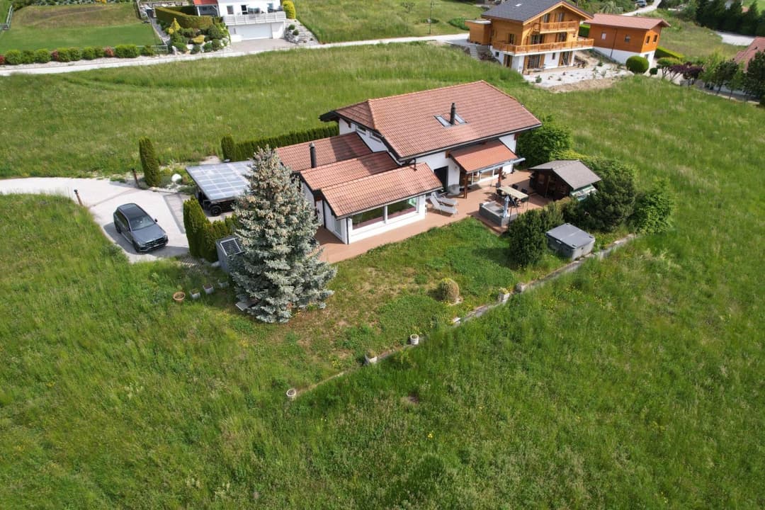 1014 – Maison 10 pièces – 2150000CHF – 257m²