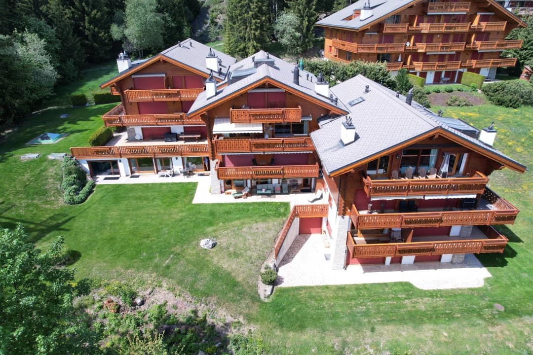 1016 – Appartement 3 pièces – 5750000CHF – 435m²