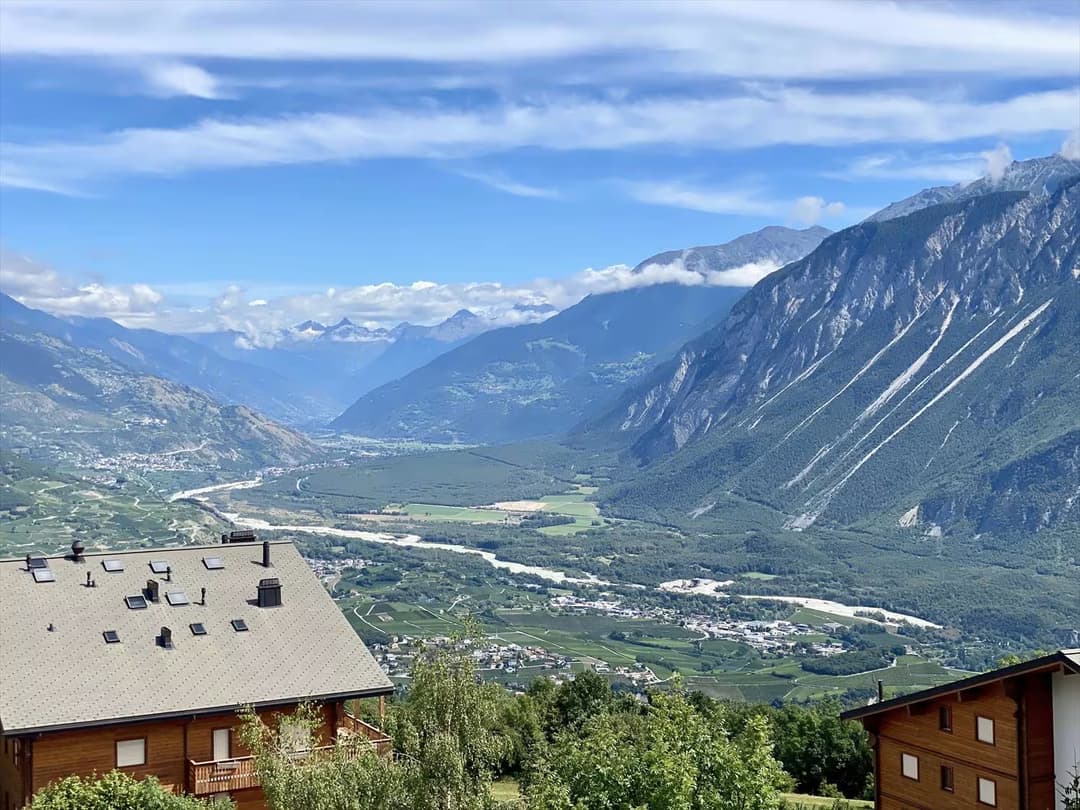 1030 -Appartement  -4.5pièces  – 675000 CHF  -96 m²