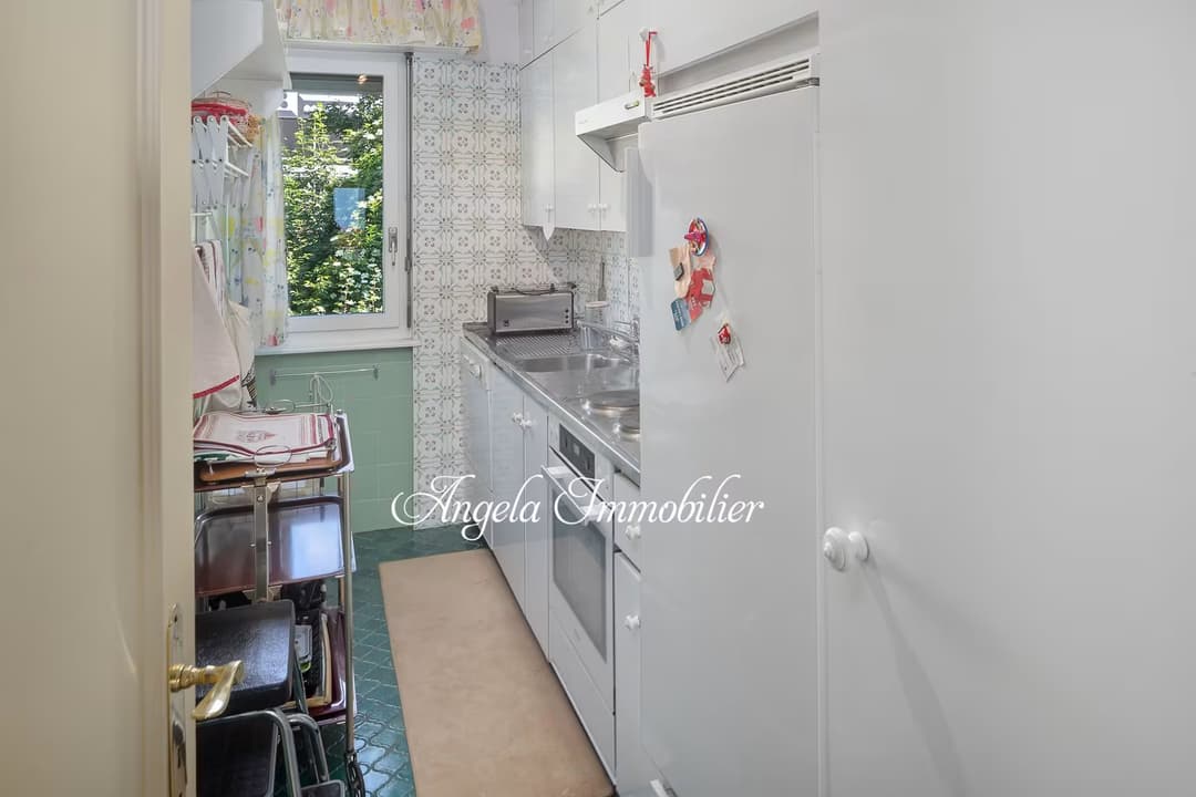 1027 – Appartement – 2900000CHF – 190m²