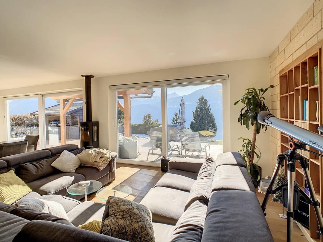 1014 – Maison 10 pièces – 2150000CHF – 257m²