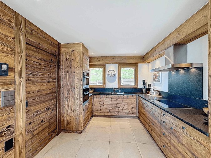 1054 – Maison 8.5 pièces – 5900000CHF – 369.00m²